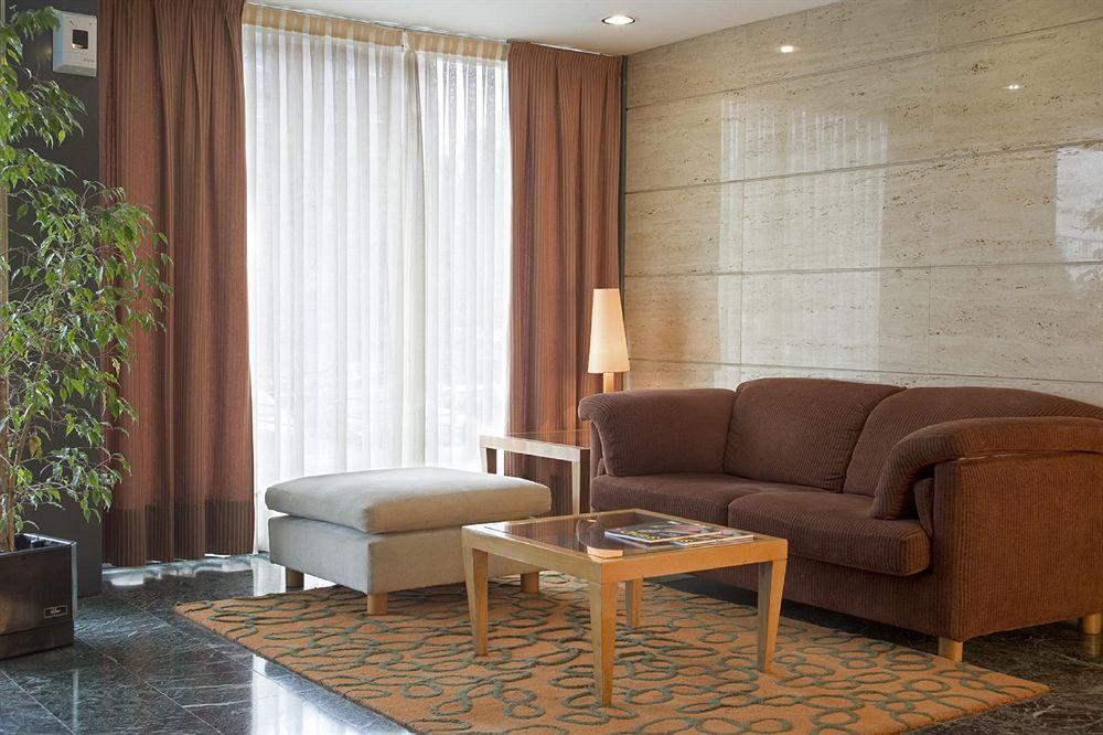 Hotel Ciudad De Валадоид Стая снимка