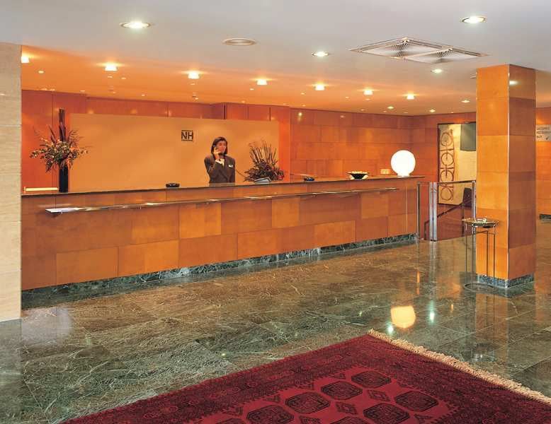 Hotel Ciudad De Валадоид Екстериор снимка